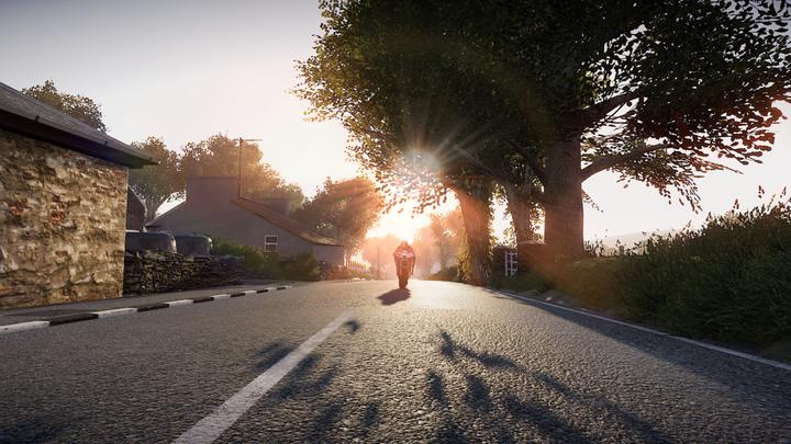 Actual product image Bigben TT - Isle of Man 2 (PS4, Multilingual)