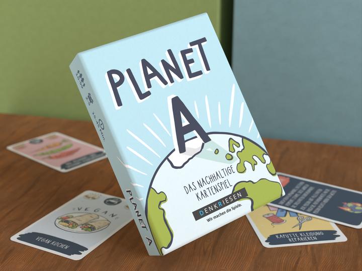 Actual product image Planet A The sustainable card game (German)