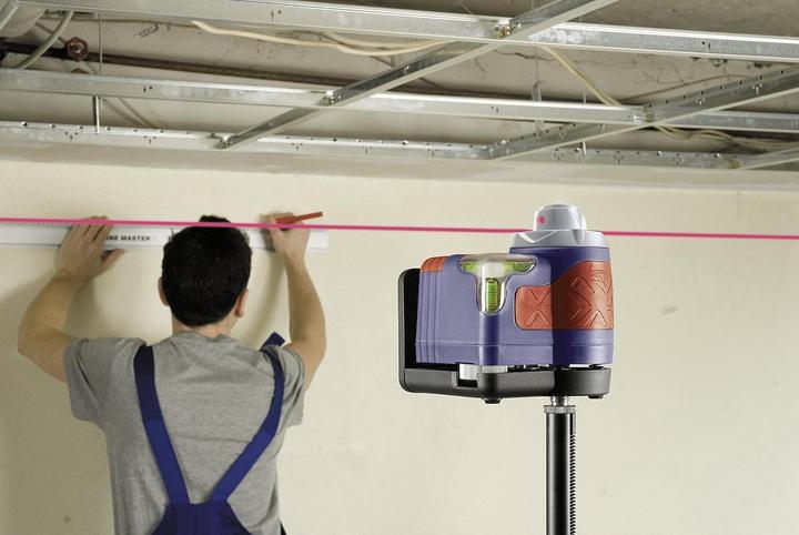Produktbild kwb Bau-Stativ 155 cm hoch mit Kamera-AdapteroderalsZubehörfürLaser-MouseoderLaser-Lot
