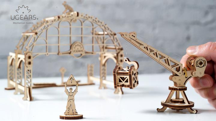Actual product image Ugears Train Transshipment point