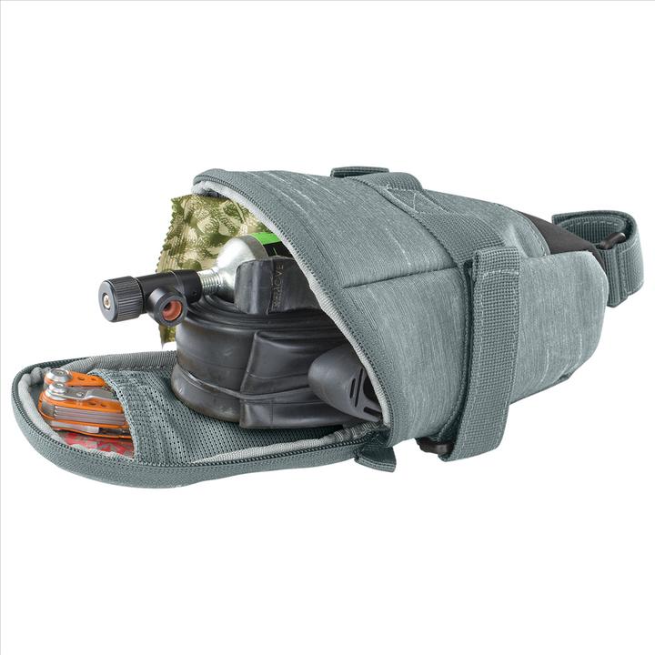 Produktbild Evoc Tour (0.70 l, Satteltasche)