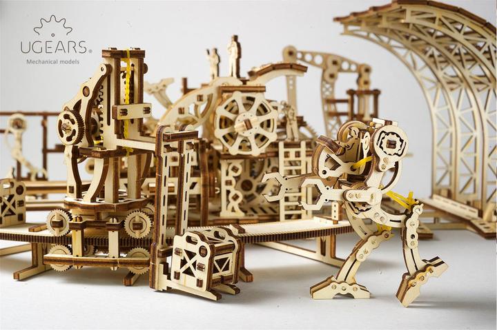 Actual product image Ugears Robot factory 598-piece