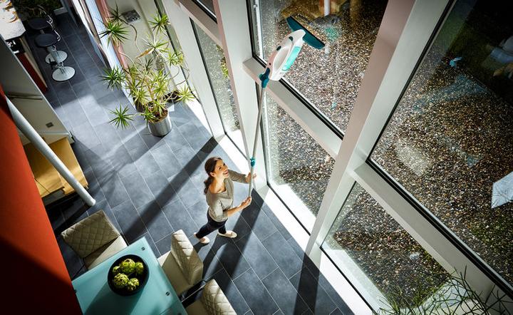 Actual product image Leifheit Window vacuum cleaner
