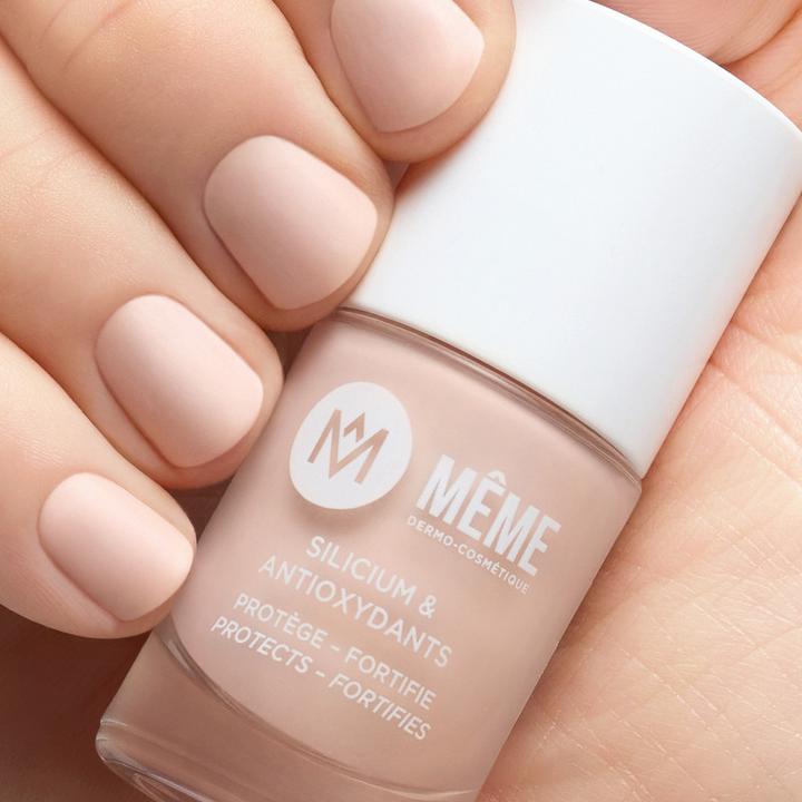 Actual product image Même Antioxidant nail polish (Mat Invisible, Colour paint)