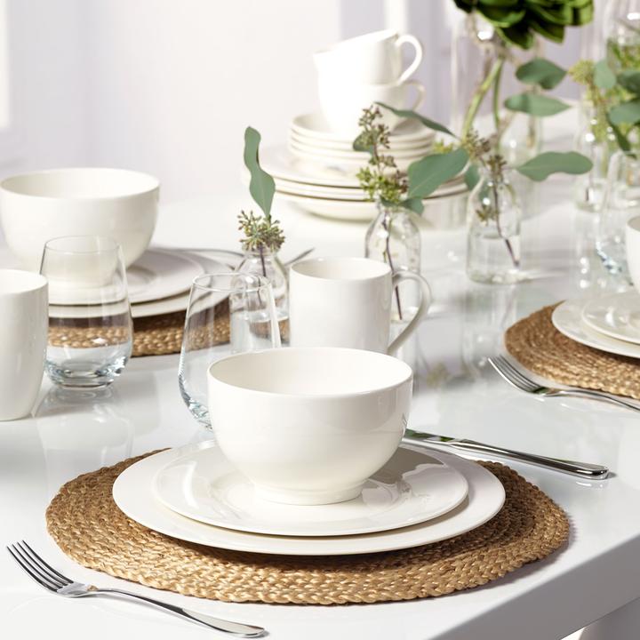 Actual product image Vivo by Villeroy & Boch Basic White Starter Set (18 Piece)