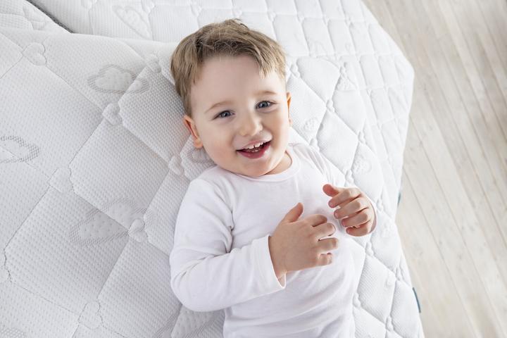 Immagine prodotto Träumeland Materasso per bambini Softwash (70 x 140 cm)