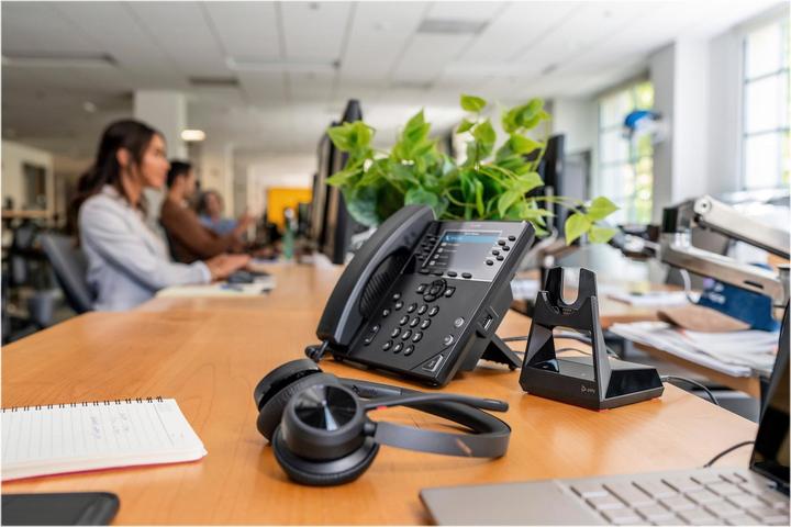 Produktbild Poly Voyager 4320 (Kabellos, USB-A)