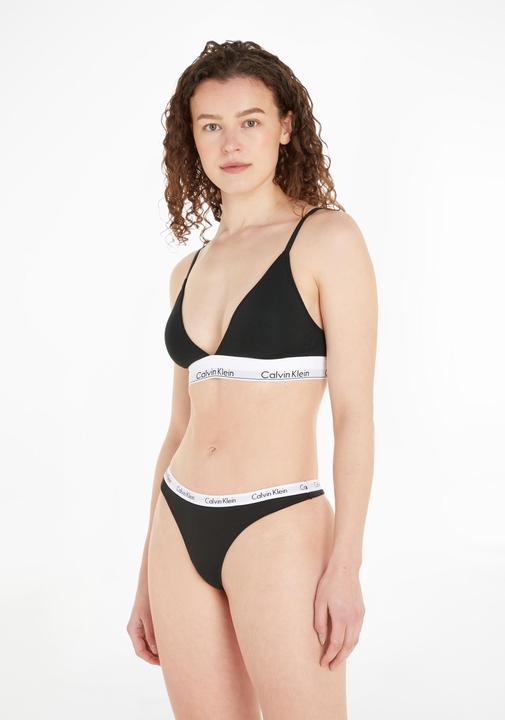 Produktbild Calvin Klein String schwarz (S, 3er Pack)