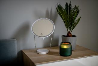 Produktbild Humanas HS-ML01 Makeup Mirror with LED Lighting USB (20 x 20 x 30 cm)