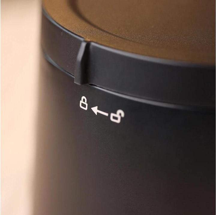 Actual product image Liini 3.0 Chauffe-biberon noir