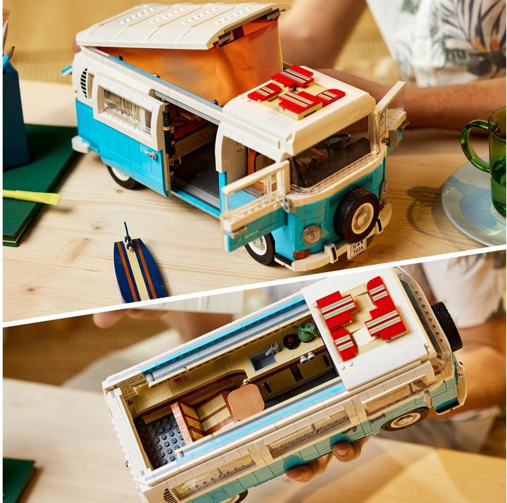 Actual product image LEGO Volkswagen T2 Camping Bus (10279, LEGO Creator Expert, LEGO Rare Sets)