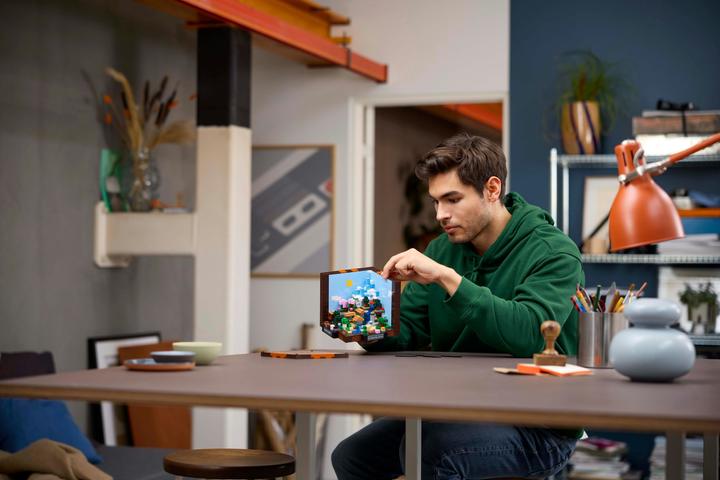 Produktbild LEGO Die Werkbank (21265, LEGO Minecraft)