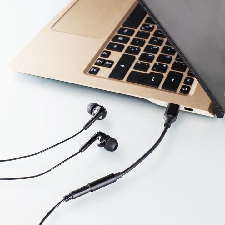 Actual product image Hama USB-C to 3.5mm audio jack (Headset adapter)