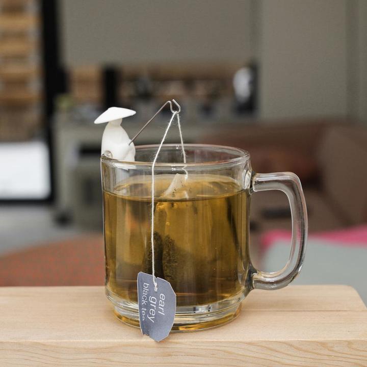 Actual product image Kikkerland Fisherman