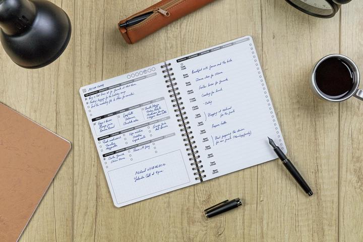 Produktbild Biella CLAIREFON Agenda AgeBag undatiert 782391C my Daily 125 Blatt schwarz A5 (14.8 x 21 cm)