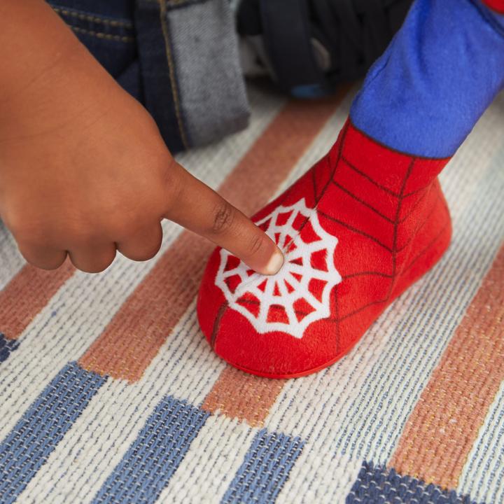 Image du produit Hasbro Saf Dance N Crawl Spidey (31.80 cm)