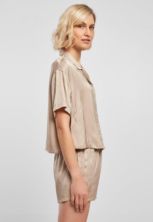 Produktbild Urban Classics Ladies Viscose Satin Resort Shirt - 17070 (XS)