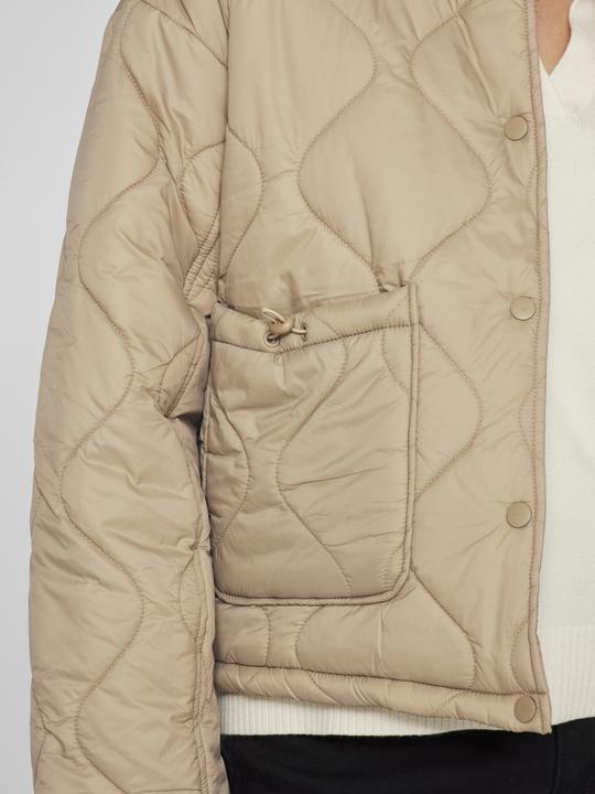 Actual product image Vila Stepp Jacke (36)