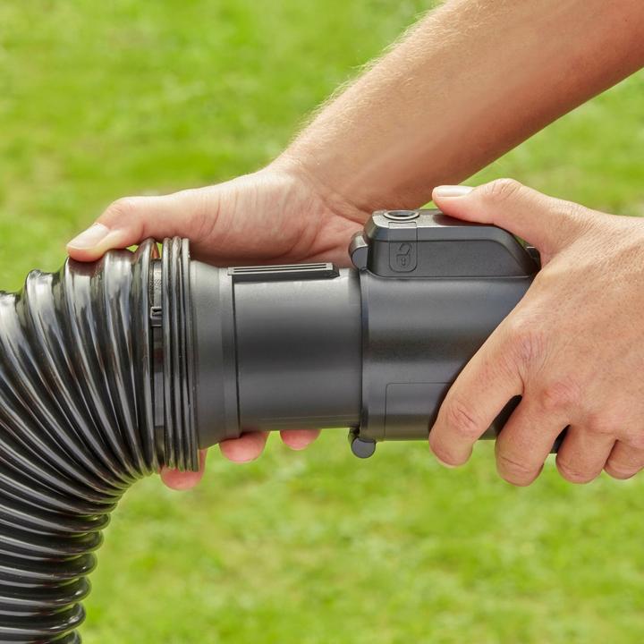 Produktbild Black & Decker BEBLV300-QS (Netzbetrieb, Laubbläser, Laubsauger, Laubsauger-& bläser)