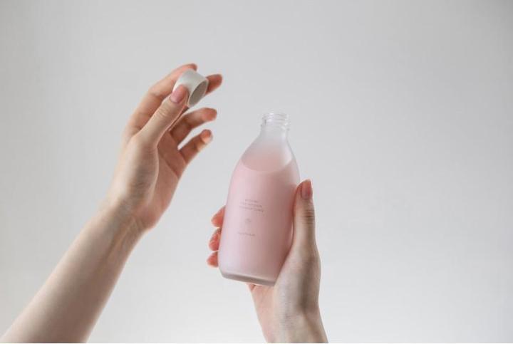 Immagine prodotto Aromatica Tonico di trattamento all'infusione di rosa rivitalizzante (200 ml)