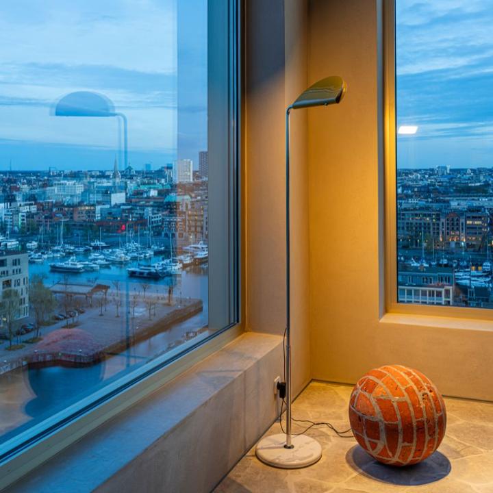 Immagine prodotto DCW éditions Lampada da terra Mezzaluna Bianco Marmo/Bianco (6000 lm)