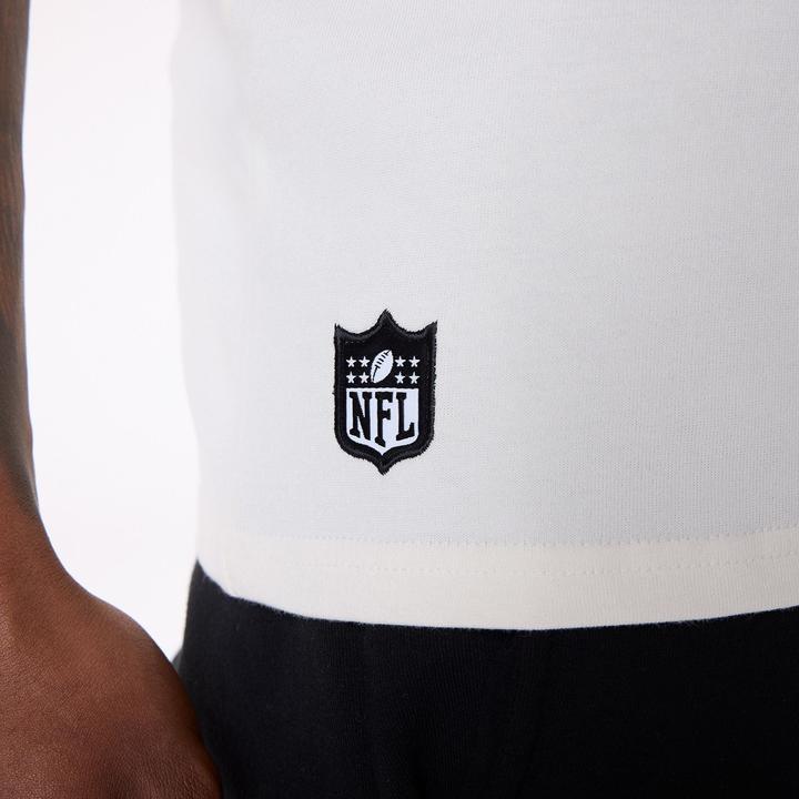 Actual product image New Era NFL Shirt - HELMET Las Vegas Raiders offwhite - S (S)