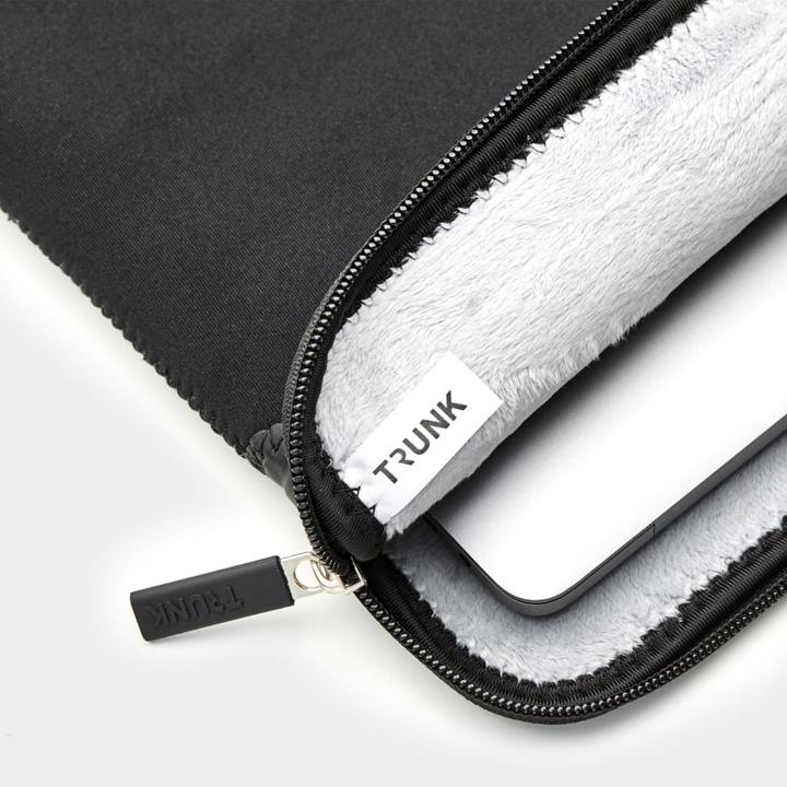 Actual product image Trunk Neoprene cover (16", Apple)