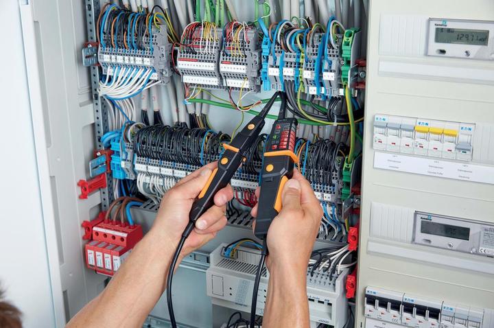 Image du produit Testo Testeur de tension bipolaire 75 (CAT IV 600V, CAT III 1000V)