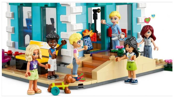 Immagine prodotto LEGO Centro comunitario di Heartlake City (41748, LEGO Friends)