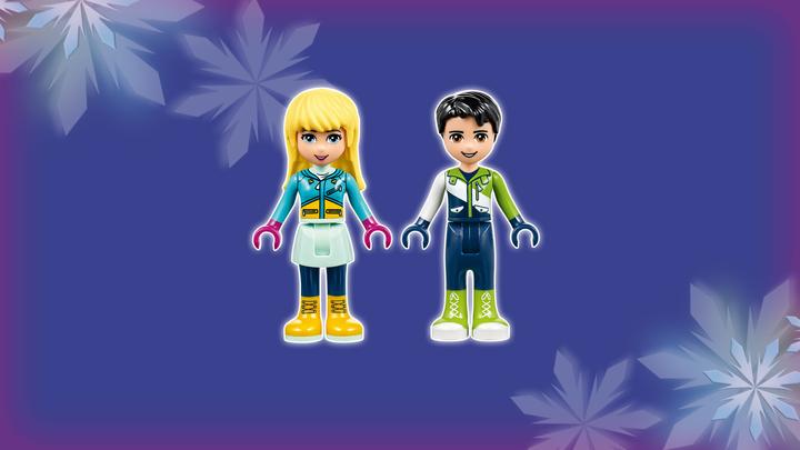 Actual product image LEGO Ice rink in the winter sports resort (41322, LEGO Friends)
