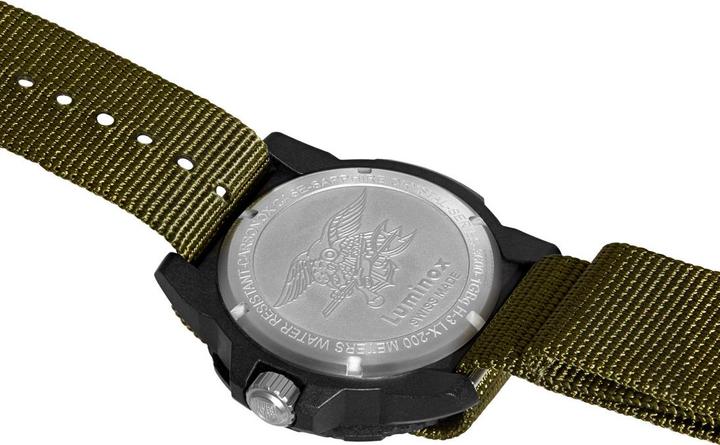 Image du produit Luminox Navy Seal 3600 (Swiss Made, Montre analogique, 45 mm)