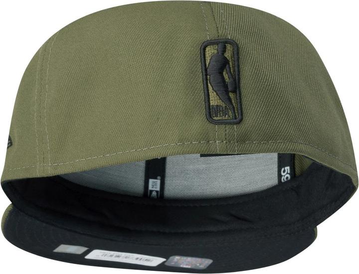 Image du produit New Era 59Fifty Fitted Cap - NBA Chicago Bulls olive (7 1/8)