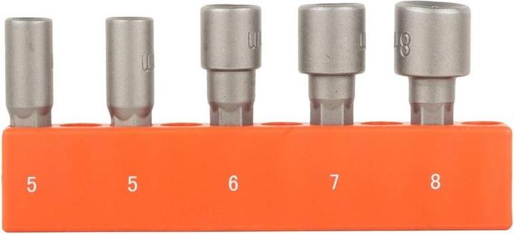 Actual product image Black & Decker Drill bits & screwdriver bits set,109 pieces (6 mm, 6.5 mm, 5.5 mm, 10 mm, 1.5 mm, 7 mm, 3 mm, 5 mm, 8 mm, 2.5 mm, 3.5 mm, 4.5 mm, 2 mm, 7.5 mm, 4 mm)