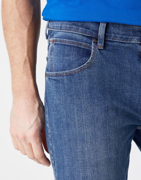 Produktbild Wrangler Jeans Regular Fit Authentic Straight (36)