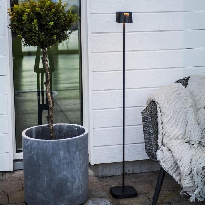 Image du produit Konstsmide Lampadaire Nice USB, 2700 / 3000 K, 3 (140 lm)