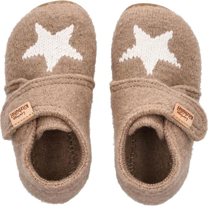 Actual product image Living Kitzbühel This gorgeous new wool slipper from, is easy to put on and take off thanks to its Velcro fastener. (27)