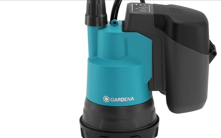 Produktbild Gardena Akku-Regenfasspumpe (Regenfasspumpe)