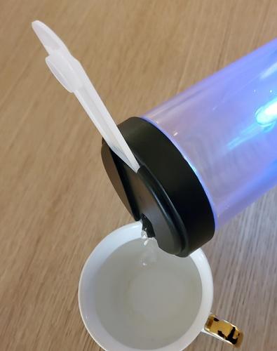 Produktbild Ladis Flasche - tragbarer UV-Sterilisator