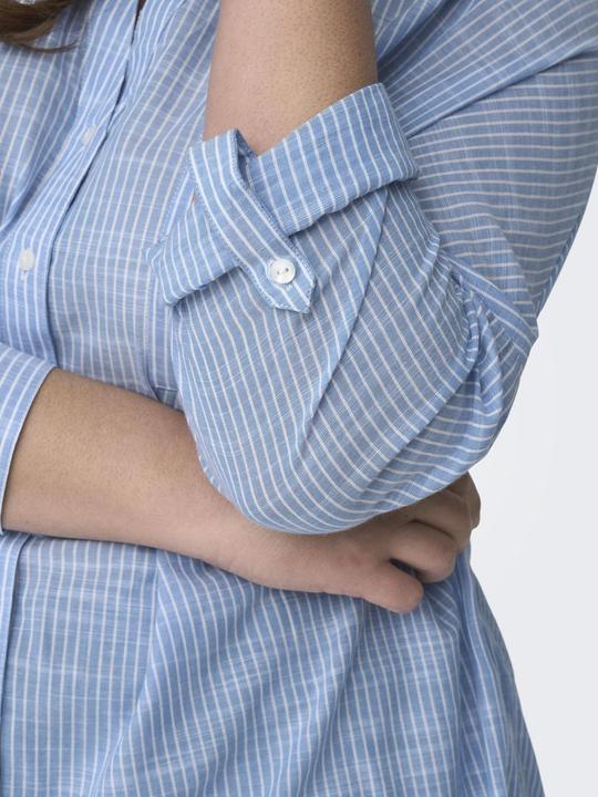 Image du produit Only Coupe décontractée Col boutonné Manches courbes avec revers Chemise (50)