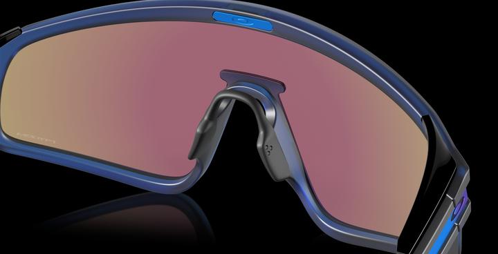 Immagine prodotto Oakley Occhiali Latch Panel OlvInk / Prizm Tng (marina trasparente opaco, Zaffiro Prizmato)