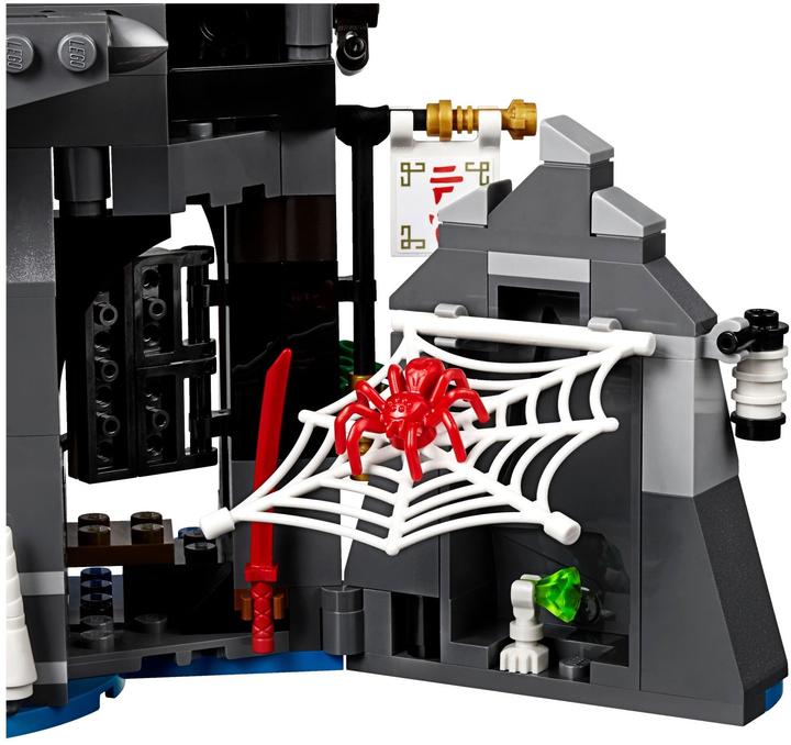 Actual product image LEGO Ninjago Temple of Resurrection (70643, LEGO Ninjago)