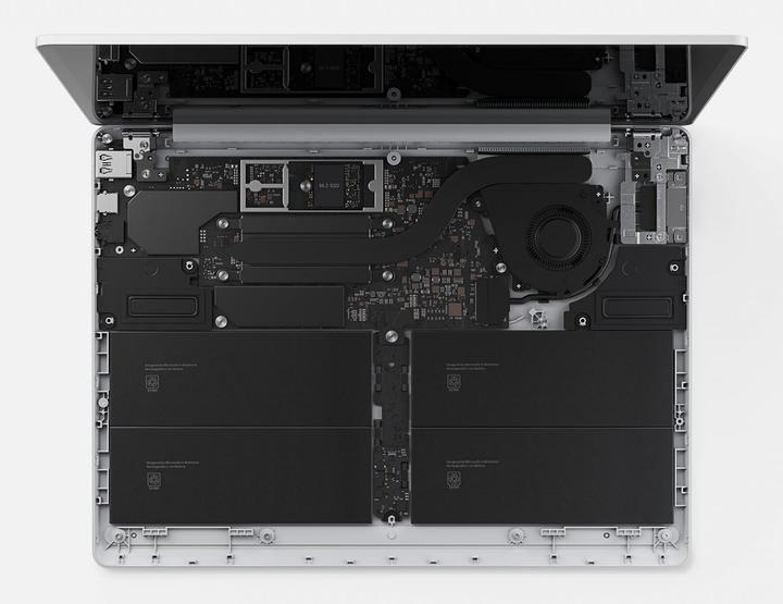 Immagine prodotto Microsoft Surface Laptop Go 2 (12.40", Intel Core i5-1135G7, 8 GB, 256 GB)