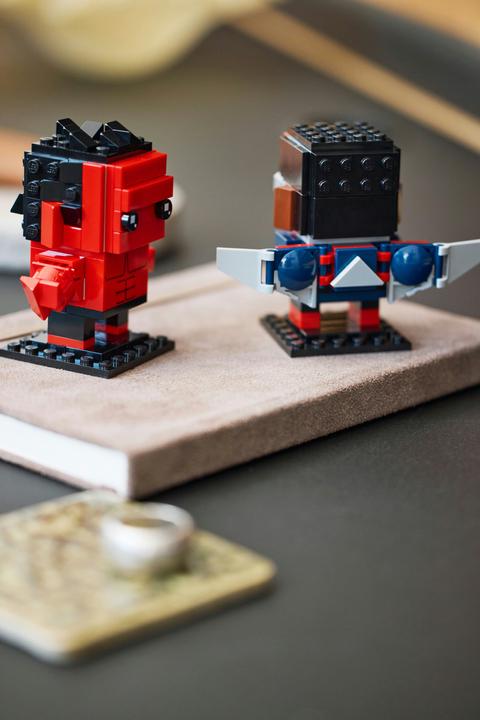 Immagine prodotto LEGO BrickHeadz Super Heroes Captain America & Red Hulk (40668, LEGO Brickheadz)