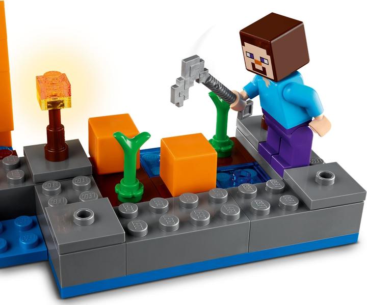 Actual product image LEGO The pumpkin farm (21248, LEGO Minecraft)
