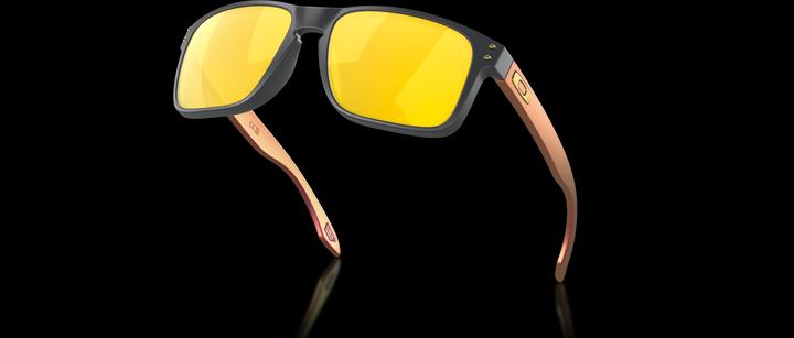 Actual product image Oakley Holbrook