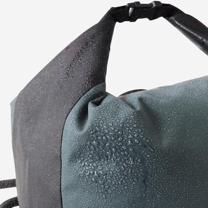 Actual product image Decathlon 500 (20 l, Luggage carrier bag)