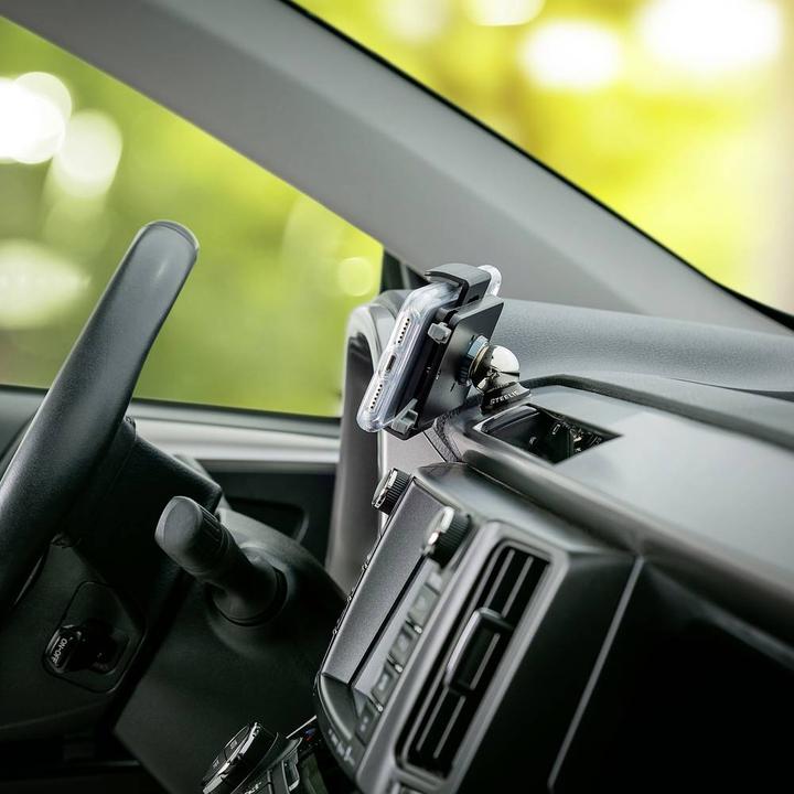 Actual product image Nite Ize Steelie Squeez Dash Kit