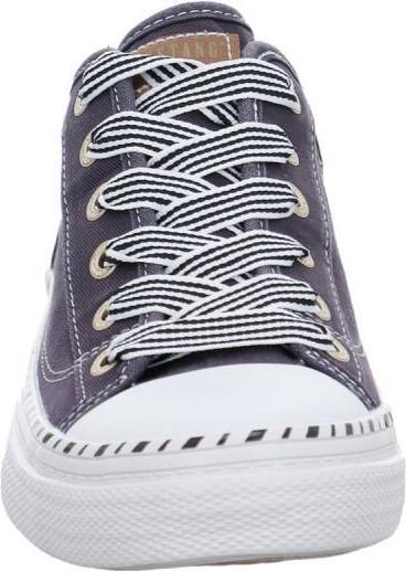 Actual product image Mustang Sneaker (37)