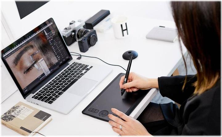 Immagine prodotto Wacom Intuos Pro S (5080 lpi)