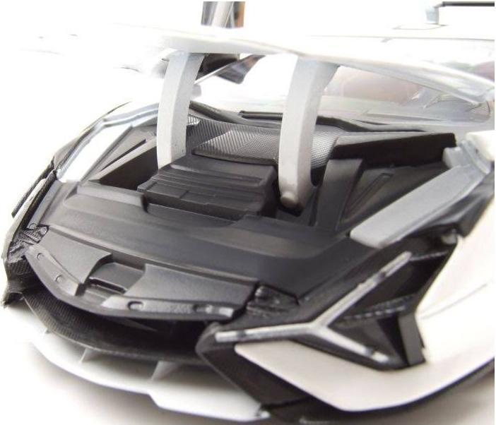 Actual product image Bburago Lamborghini Sian FKP 37 1/18 white / black